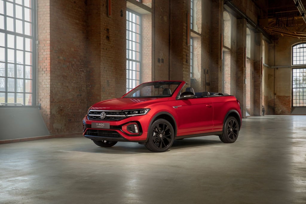 Neues Design: Volkswagen bietet seinen T-Roc auch nach der Überarbeitung unter anderem in einer Cabrio-Version an.