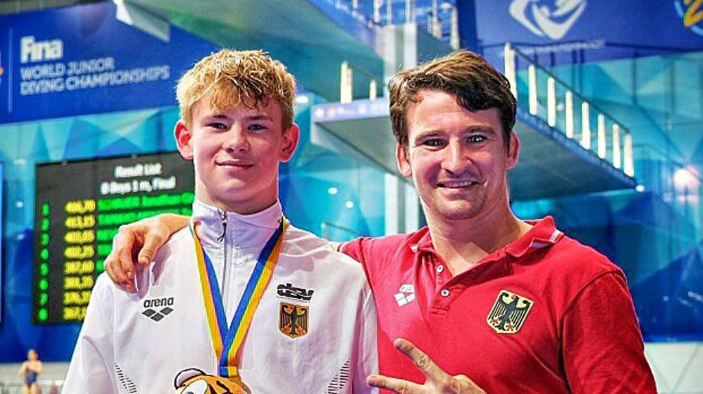 Jonathan Schauer (l.) und Trainer Norman Becker