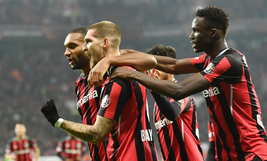 Leverkusens Robert Andrich (2.v.l) traf gegen Celtic doppelt.