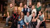 Die Stars der dritten Staffel „LOL: Last One Laughing“: Anke Engelke, Michelle Hunziker, Palina Rojinski, Carolin Kebekus, Hazel Brugger, Christoph Maria Herbst, Mirco Nontschew, Abdelkarim, Axel Stein und Olaf Schubert.