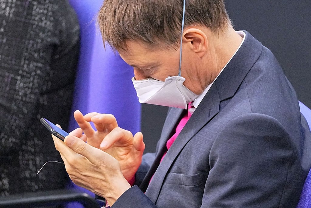 Muss sich mit radikalen Impfgegnern auseinandersetzen: SPD-Gesundheitsexperte Karl Lauterbach.