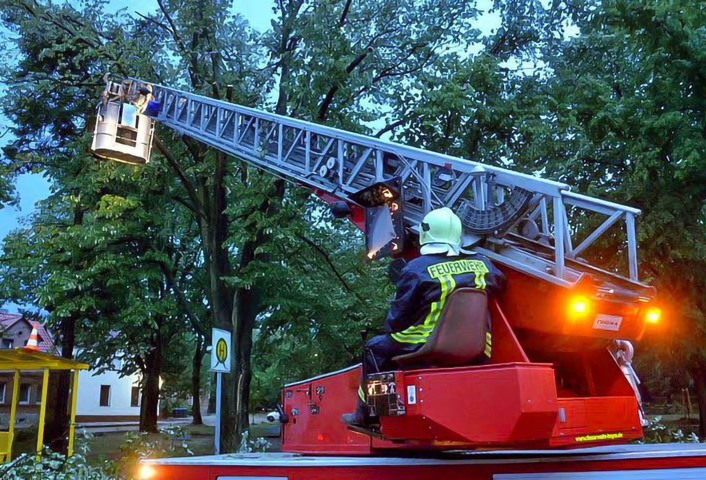 Egal, ob Sturmschaden, Unfall oder Brand - die Feuerwehr im Seeland ist immer in Bereitschaft.