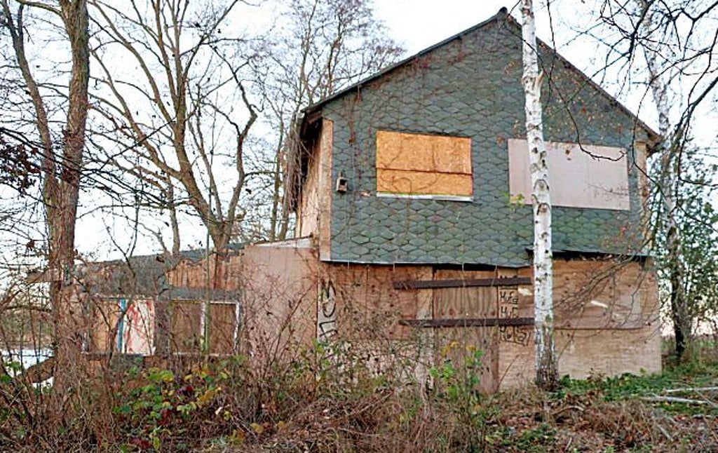 Das alte Anglerhaus in der Nähe von Düßnitz