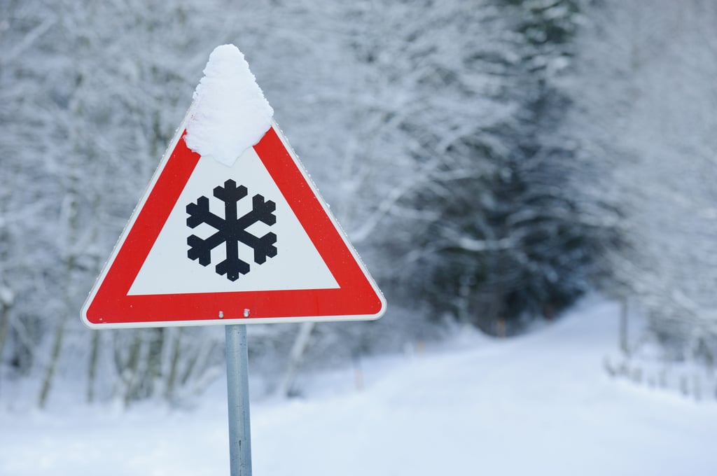 Schon gut ausgestattete Autos haben im Winter ihre Schwierigkeiten. Motorräder erst recht.