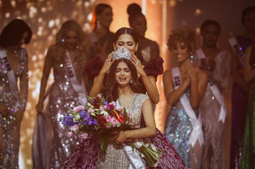 Harnaaz Sandhu (Miss Indien) ist die Gewinnerin des 70. „Miss Universum“-Schönheitswettbewerbs.