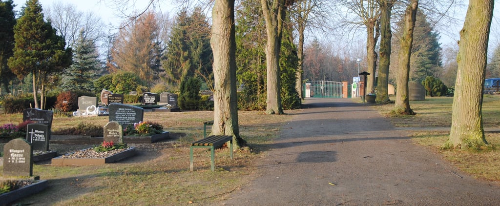 Der Friedhof am Meisenweg in Beetzendorf ist eines von zwölf kommunalen Bestattungsarealen, für die die vom Gemeinderat beschlossene neue Satzung gilt. Unter anderem kann das Nutzungsrecht an den Grabstätten jetzt mehrfach für jeweils fünf Jahre verlängert werden.