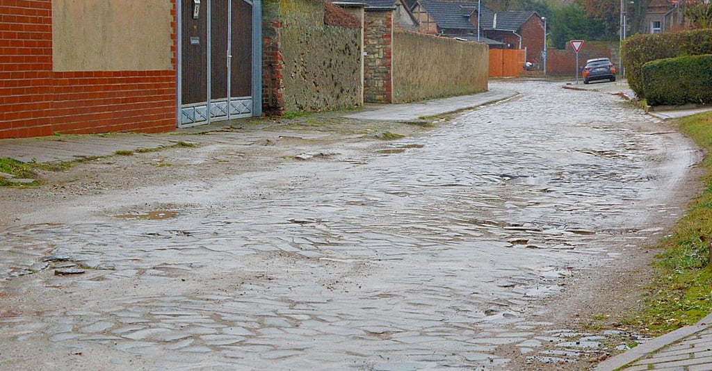 Die Straße Bergweg soll ausgebaut werden.