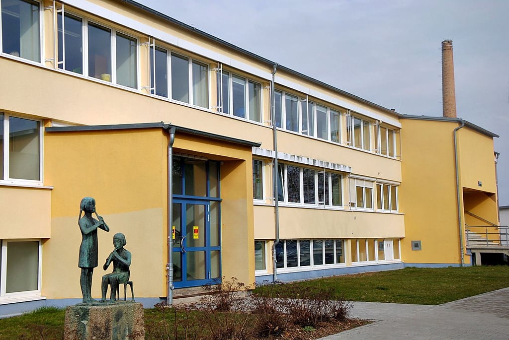 Eingangsbereich der Sekundarschule Beetzendorf. An diesem Standort soll die Leitung der zukünftig fusionierten Schule angesiedelt werden.