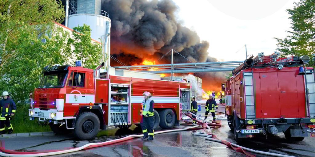 Daran kann sich wohl fast jeder noch erinnern, an den Großbrand bei der Frapaplast GmbH in Gardelegen, wo über mehrere Tage zum Teil über 100 Feuerwehrleute im Einsatz waren. Wie wäre der Einsatz in Pandemiezeiten wohl gelaufen?