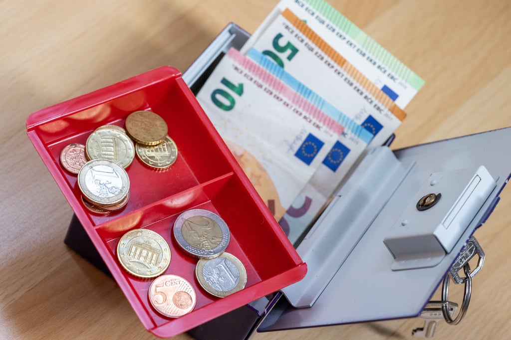 Strafzinsen umgehen und anderen helfen - das ist die im Saalekreis entwickelte Idee.