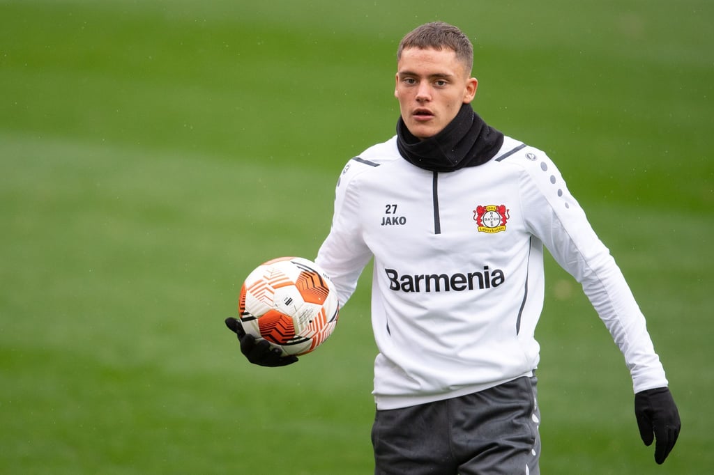 Wirtz wird mit seinem Einsatz gegen die TSG Hoffenheim zum jüngsten Spieler mit 50 Einsätzen in der Bundesliga-Geschichte.