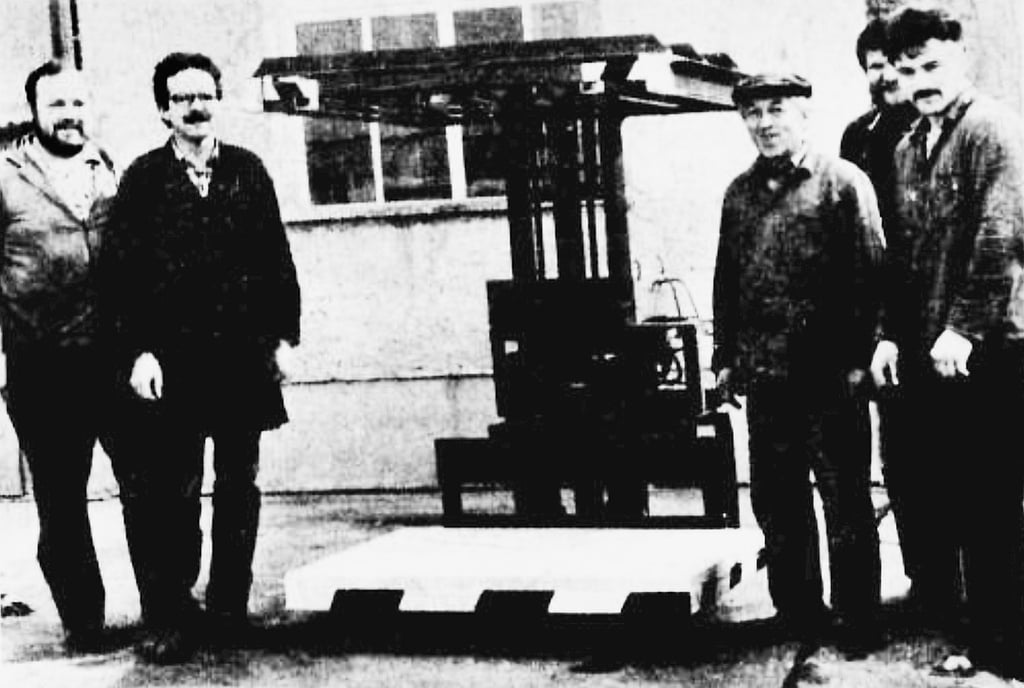Der VEB Polstermöbel Havelberg hatte auch eine Vorrichtung für die Arbeit mit Federkernen entwickelt.