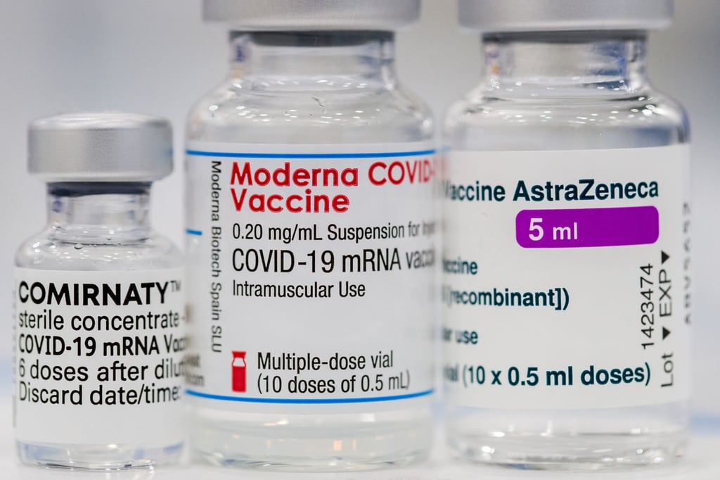 Mindestens 120 Pharmaunternehmen in Asien, Afrika und Lateinamerika wären nach einer Studie von Human Rights Watch (HRW) zur Produktion von mRNA-Impfstoffen in der Lage.