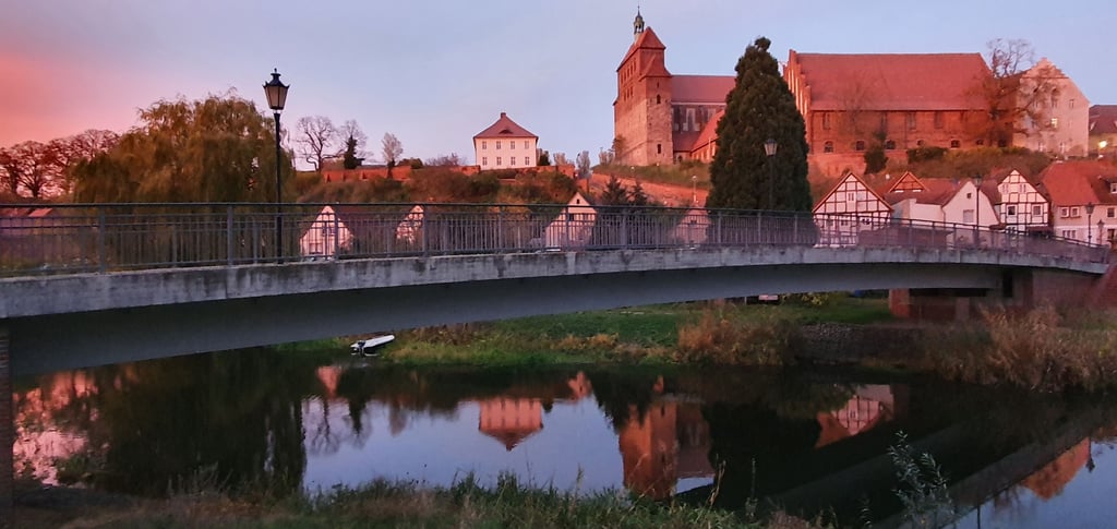 Im Havelberger Dom finden am Heiligen Abend drei Gottesdienste statt.