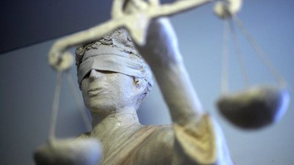 Ein 33-Jähriger ist mehr als zweieinhalb Jahre nach einem tödlichen Unfall in Leipzig wegen der fahrlässigen Tötung eines 16-Jährigen verurteilt worden.
