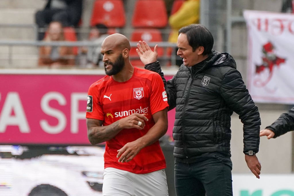 Zu Torjäger Terrence Boyd hatte Trainer Florian Schnorrenberg einen guten Draht.