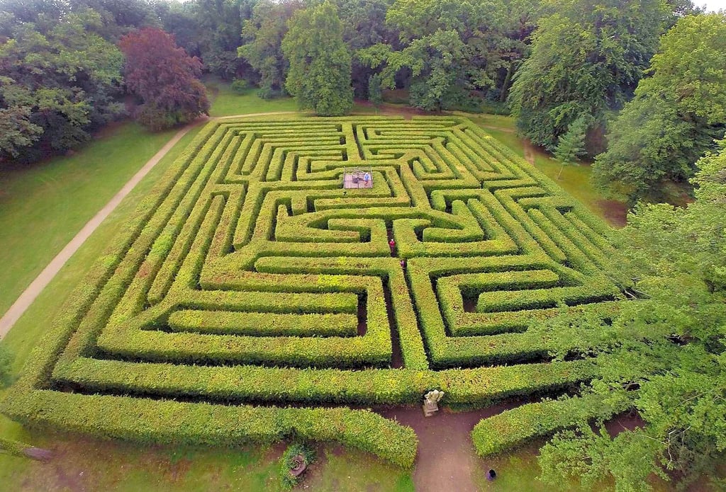 Der barocke Irrgarten im Altjeßnitzer Gutspark ist der deutschlandweit älteste und größte seiner Art.