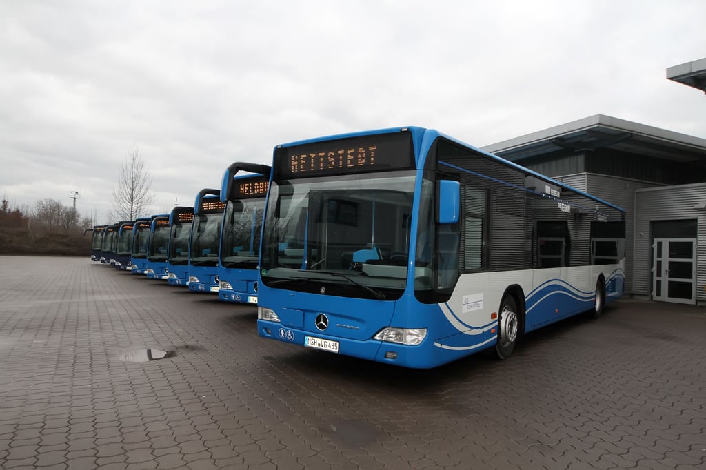 Symbolfoto - Busse der VGS Südharzlinie