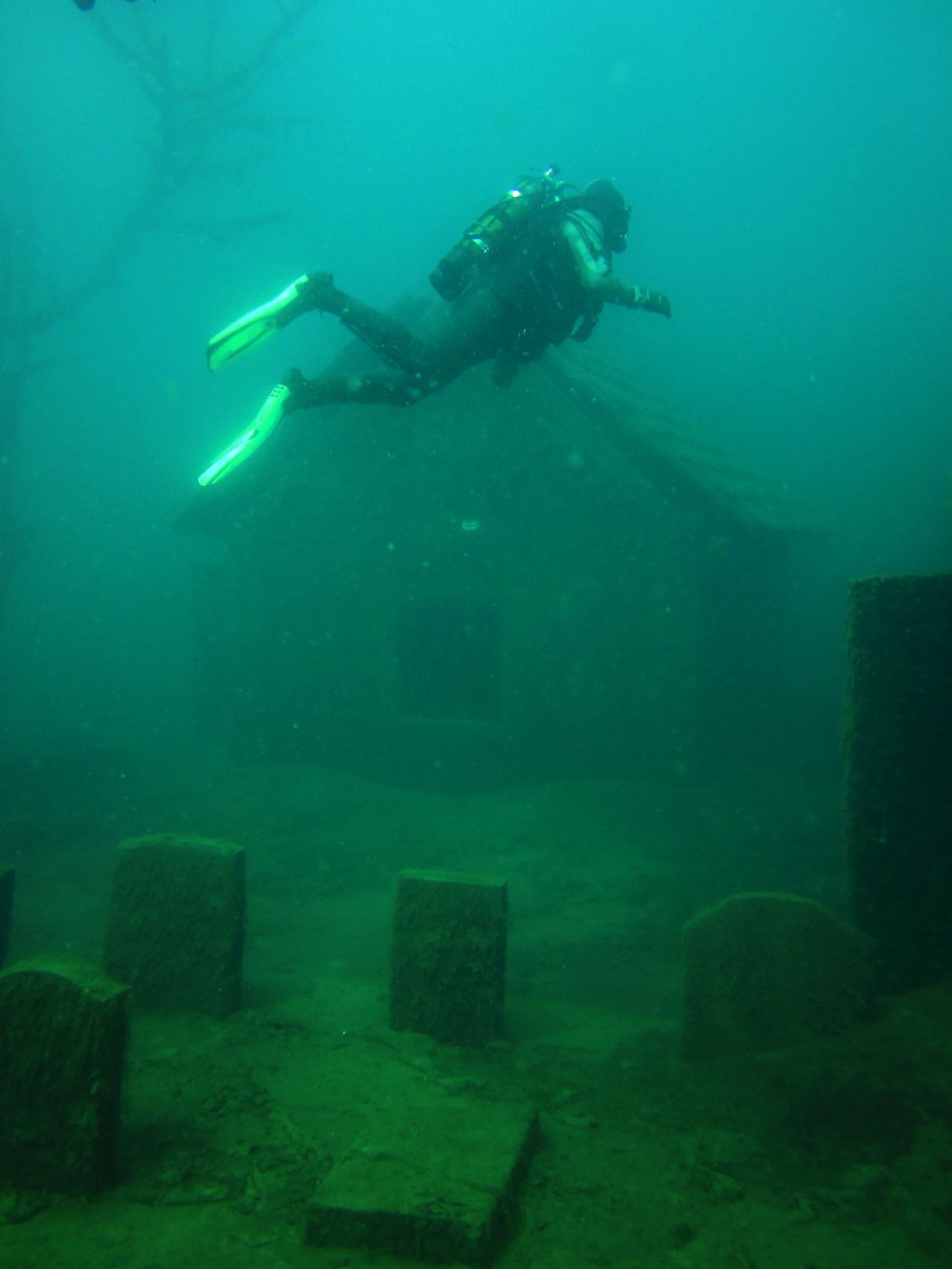 Tauchclub Atlantis Hettstedt - Auf Entdeckungstour unter Wasser