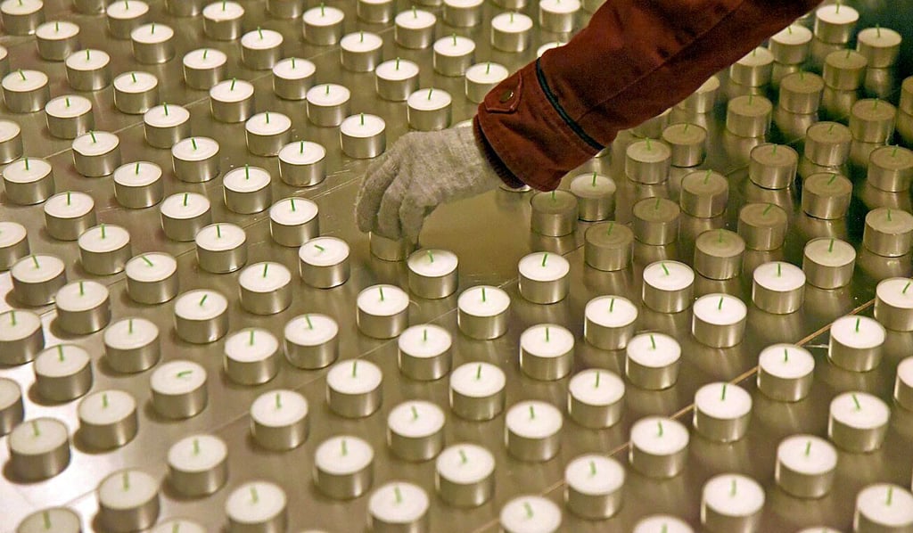 Metallplatten und Abstand zwischen den Lichtern sorgen für Sicherheit.