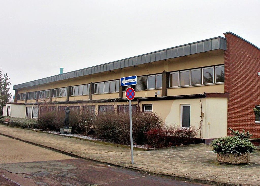 Im Februar 2022 hat die Volksschwimmhalle im Peseckendorfer Weg ausgedient.