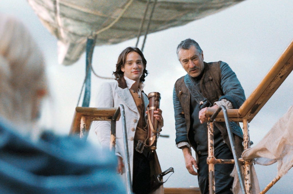 Auf seiner wundersamen Reise trifft Tristan Thorn (Charlie Cox, l) auf Captain Shakespeare (Robert De Niro, r).