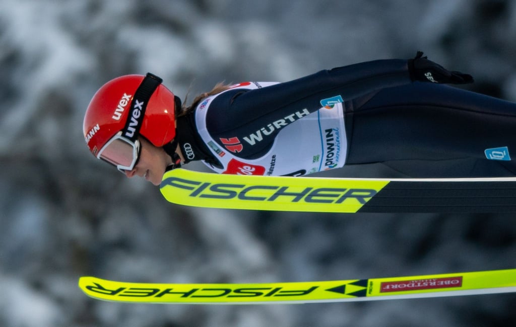 Althaus sprang beim Weltcup in Klingenthal 120,5 und 115 Meter und verpasste damit die Podestplätze.