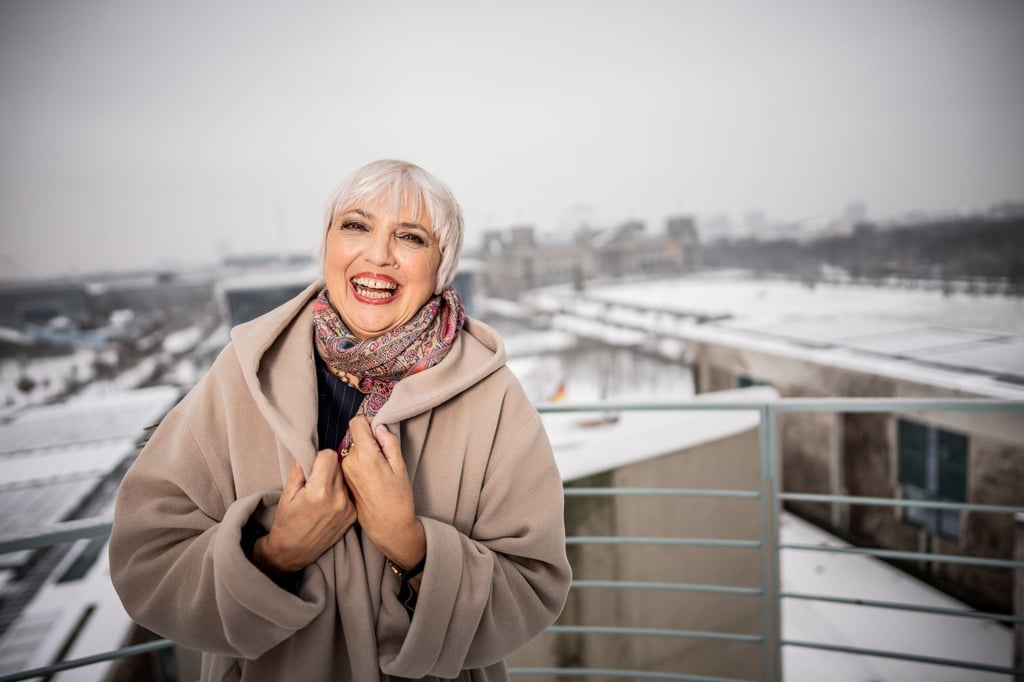Claudia Roth (Bündnis 90/Die Grünen), die neue Staatsministerin für Kultur und Medien, hat sich viel vorgenommen.