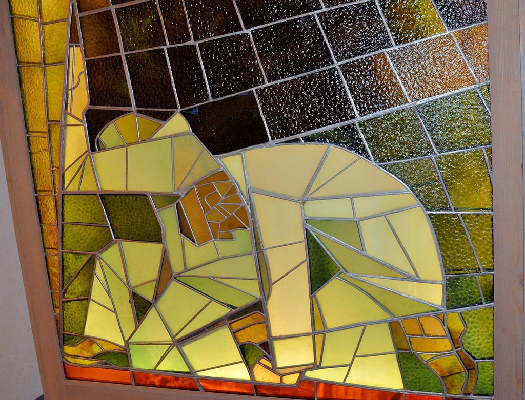 Das von Miervaldis Berzins-Birze initiierte Glasbild für die KZ-Gedenkstätte Langenstein-Zwieberge ist restauriert.