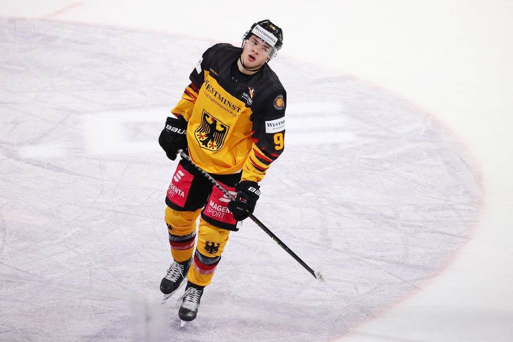 Steht vor seinem NHL-Debüt: John-Jason Peterka.