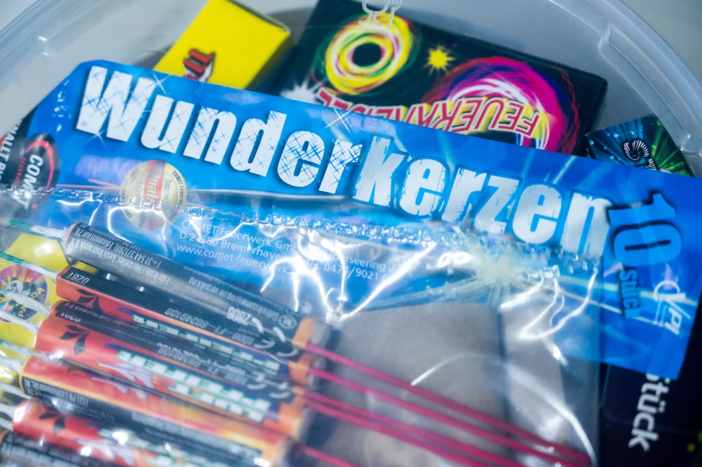 Wunderkerzen und Kleinstfeuerwerk ist in Salzwedel ausverkauft.