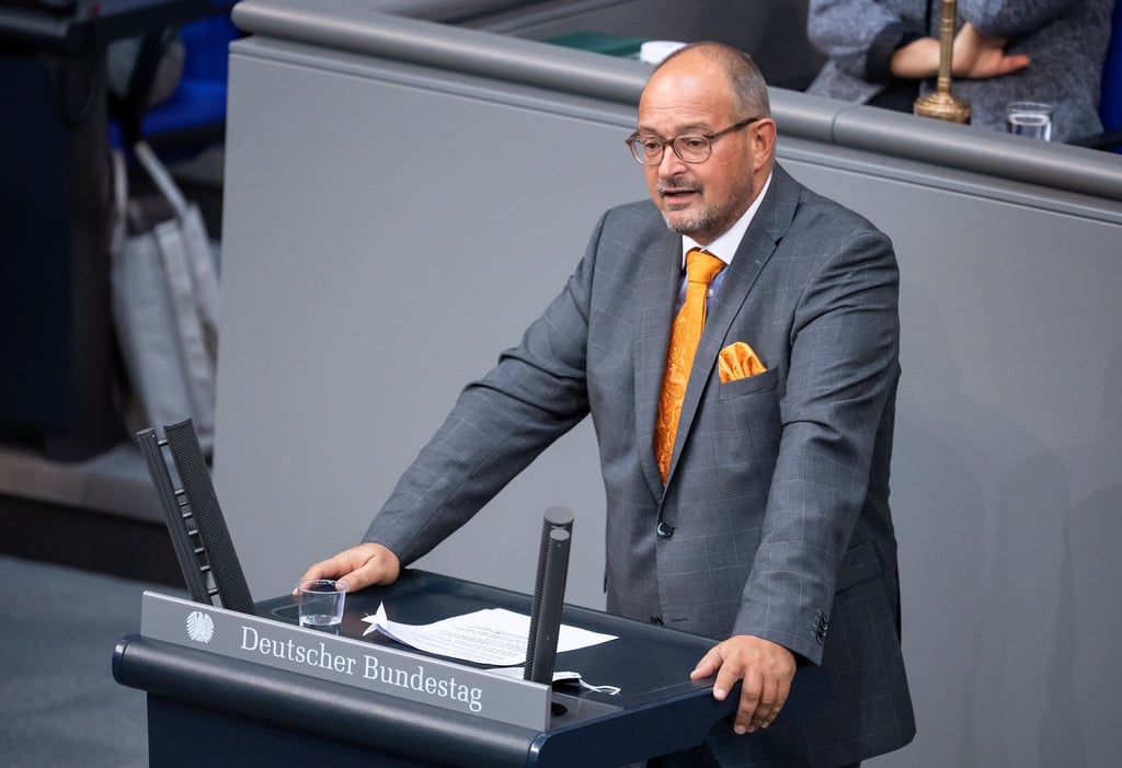 Uwe Witt verlässt die AfD, will sein Mandat aber weiter ausüben.