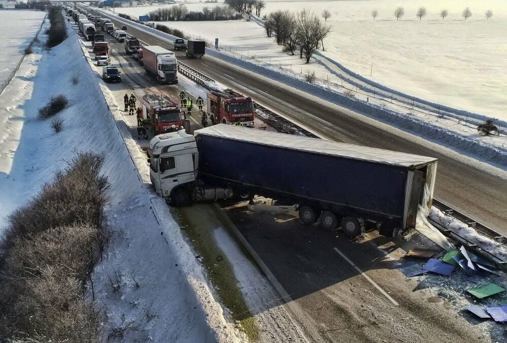 Nach dem Unfall ging auf der A38 Richtung Göttingen nichts mehr.