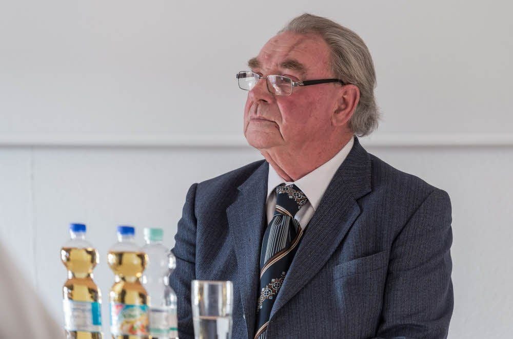 Baldur Müller will nicht, dass Amtsinhaber Mänicke als einziger Kandidat „ganz von selbst“ gewinnt.