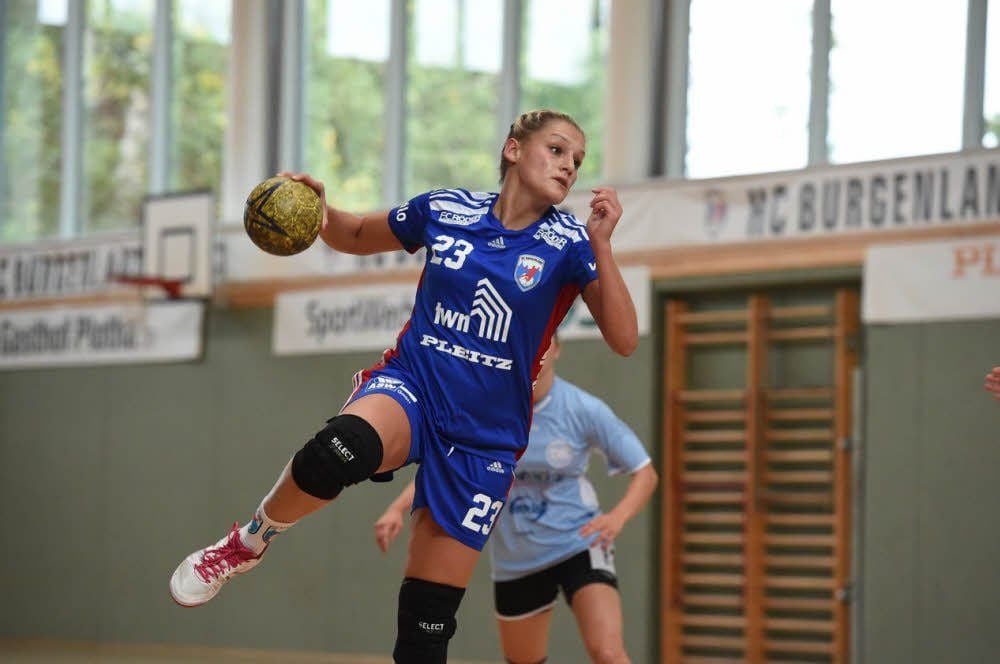 Neuzugang Marie Knappe war mit elf Treffern die erfolgreichste Torschützin der Oberliga-Handballerinnen des HCB beim 30:25-Erfolg in Neustadt gegen den gastgebenden HC Sachsen.