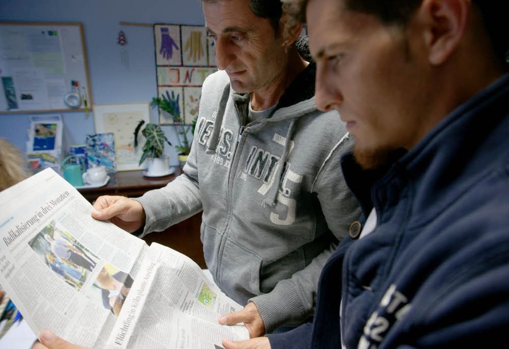 Beispielsweise Straßensperrungen erfährt man aktuell aus der Heimatzeitung (Beispielfoto).