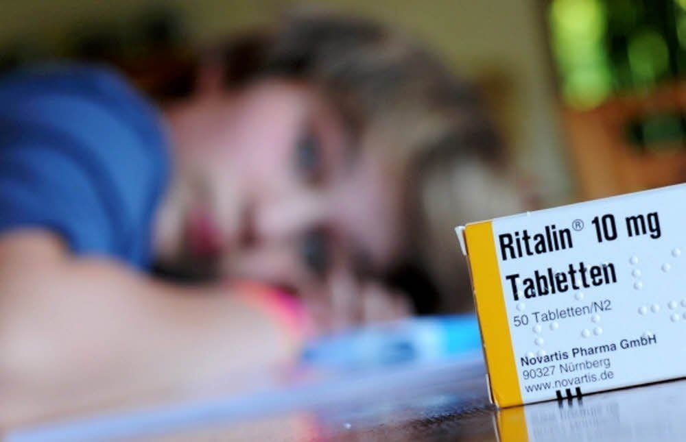 Tabletten wie Ritalin sind eine, aber nicht die einzige Hilfe für Kinder mit ADHS. Doch die richtige Diagnose ist nicht immer einfach.