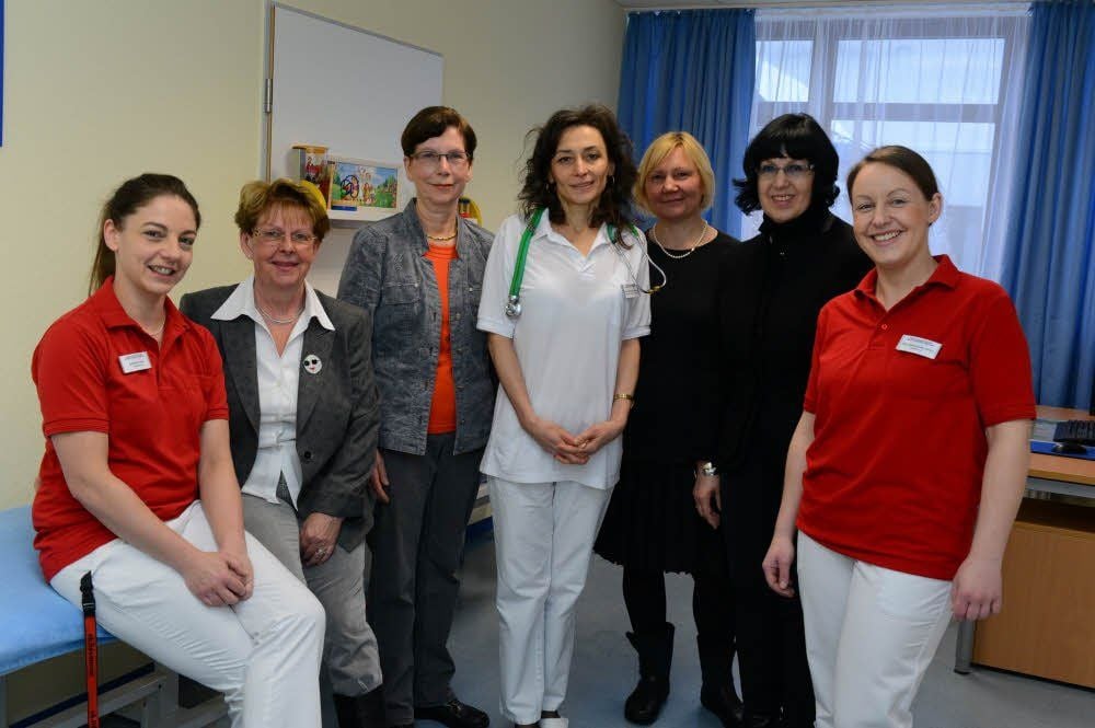 Ziehen an einem Strang: Andrea Fritschler, Christel Franz-Stannigel, Angelika Schilde, R. I. Blaginova Mangova, Uta Lorenz, A.-E. Franz, Stefanie Braun (v.l.).