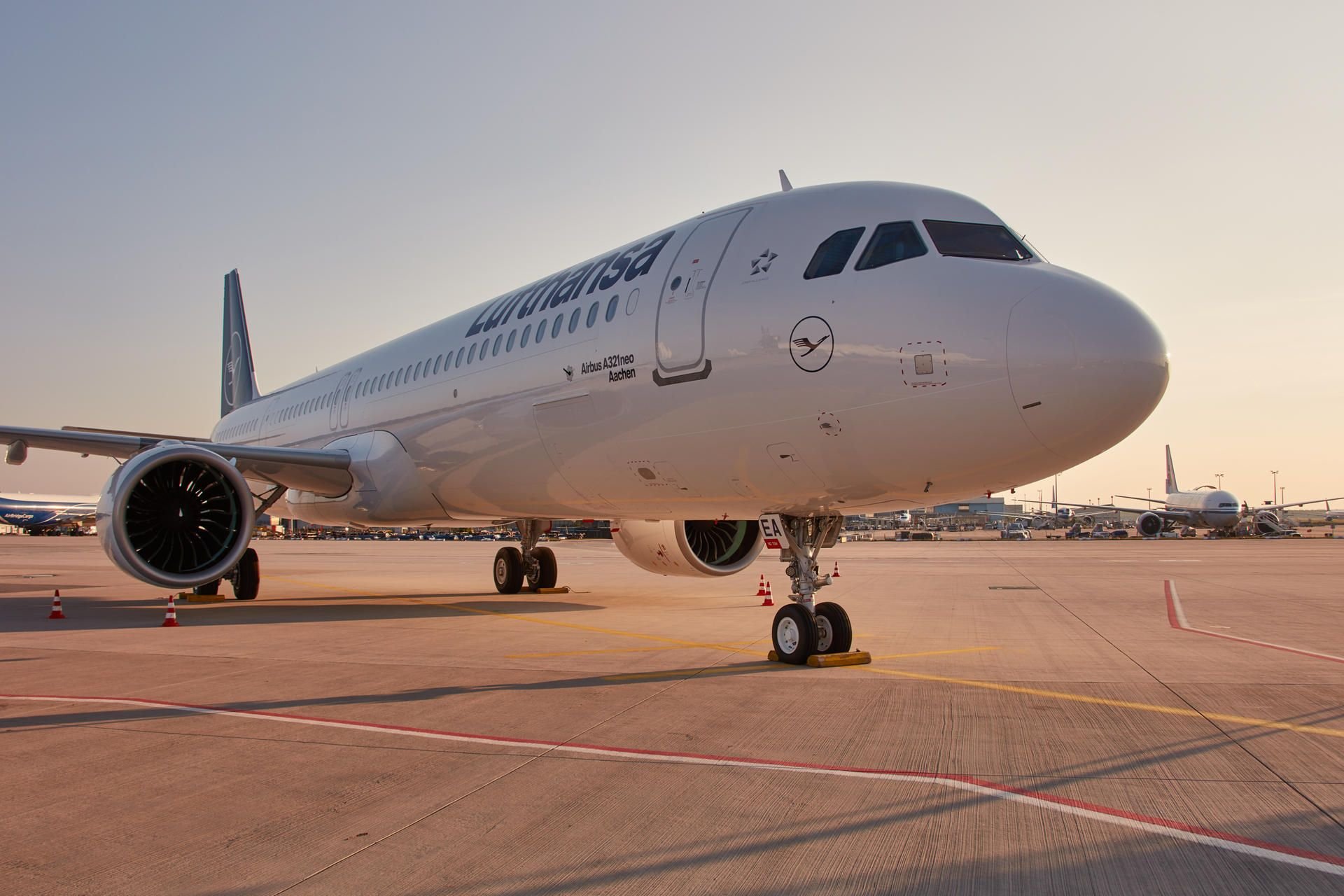 Ein Airbus A321neo der Lufthansa wie dieser wird künftig den Namen „Naumburg“ tragen und innerhalb Deutschlands und Europas unterwegs sein.