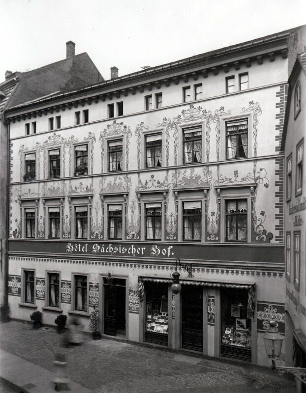 So sah der Sächsische Hof in seiner Glanzzeit um 1900 aus.