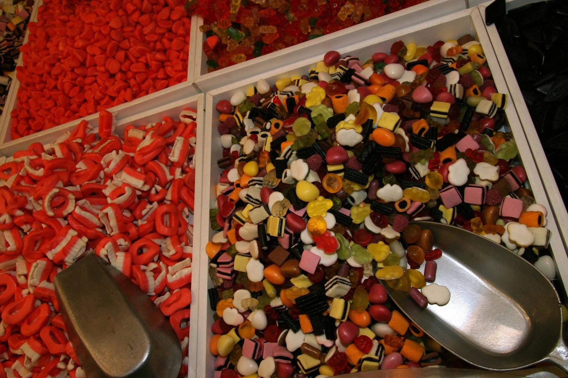 Statt der Partydroge MDMA beschlagnahmten die französischen Ermittler Süßigkeiten der Marke Haribo (Symbolbild).