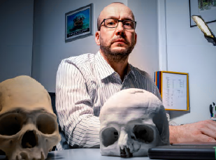 Dietrich Stoevesandt leitet auch das Dorothea-Erxleben-Lernzentrum an der Martin-Luther-Universität.