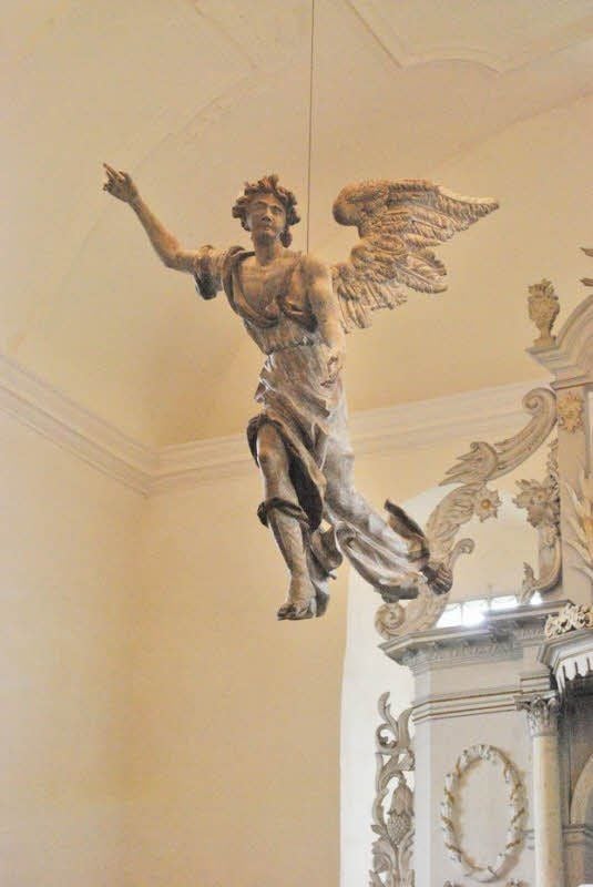 Taufengel in der Kirche St. Martin