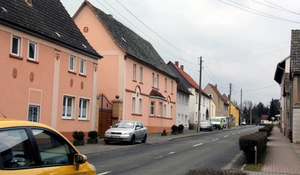 Dorfstraße von Bernsdorf