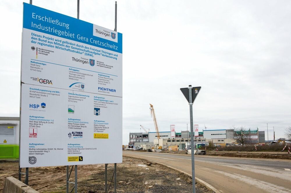 Blick zum Industriegebiet Gera-Cretzschwitz. Hier wird sich bald eine Großhandel ansiedeln.
