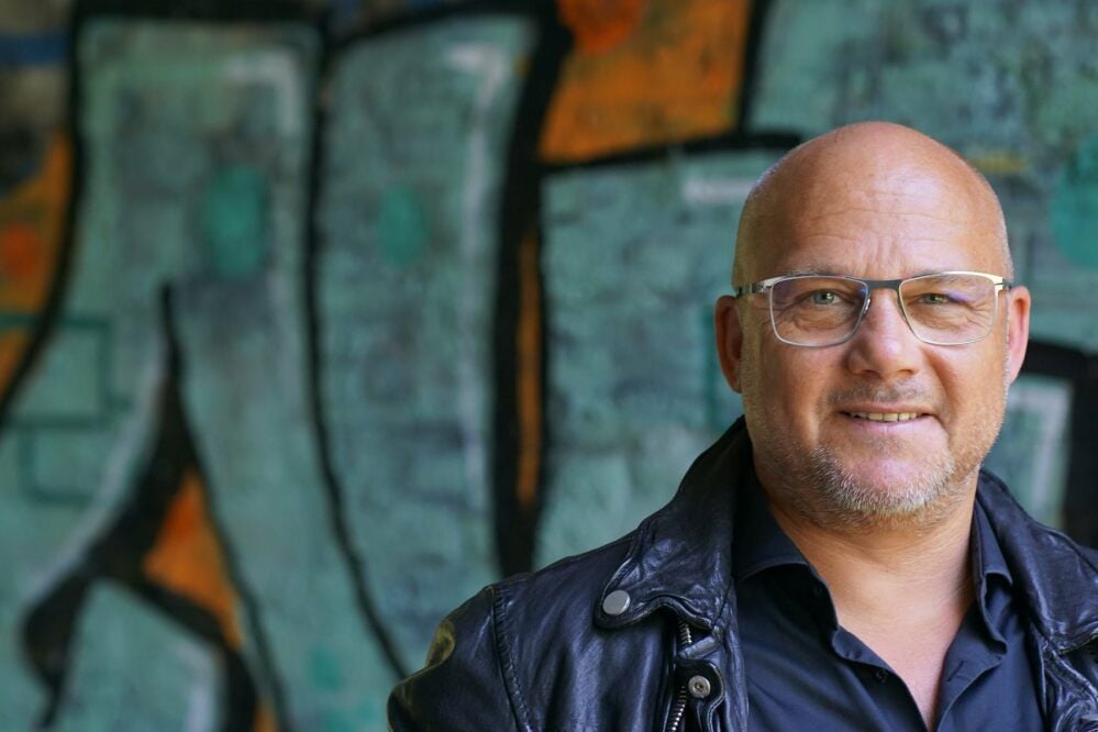 Der gebürtige Naumburger Marko Schucht hat über seine Erlebnisse ein Buch geschrieben.