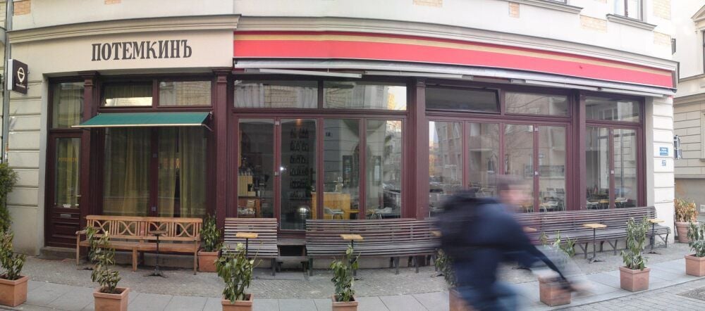 Café „Roter Horizont“