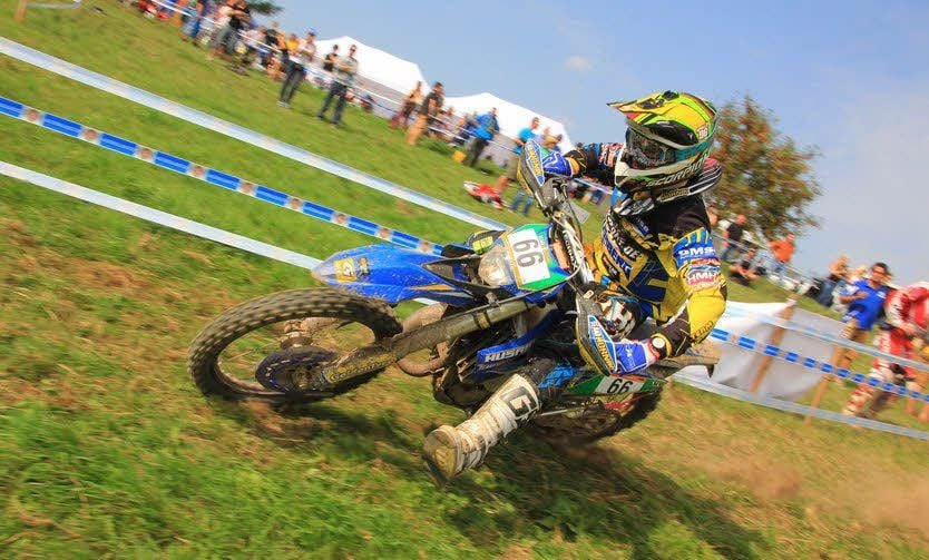 Der 17-jährige Tim Apolle ist nach den Rennen in Tschechien in der Gesamtwertung der Enduro-Europameisterschaft Elfter der U-20-Klasse.