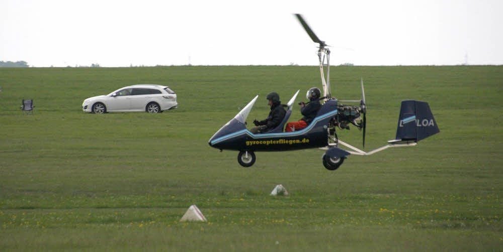 Erstmalig dabei: ein Tragschrauber Gyrocopter - hier im Landeanflug.