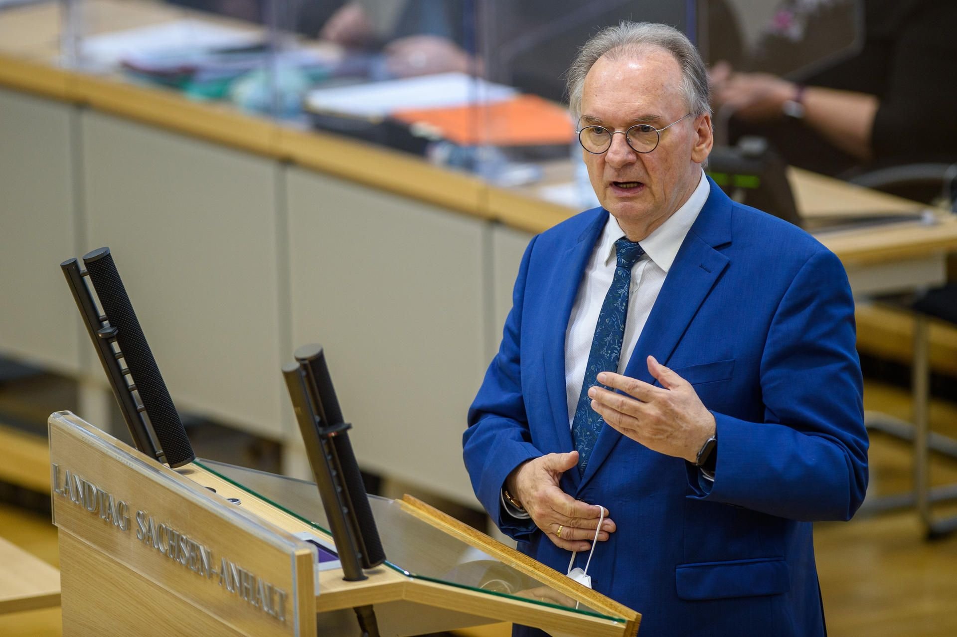 Sachsen-Anhalts Ministerpräsident Reiner Haseloff fordert mehr Unterstützung für Unternehmen.